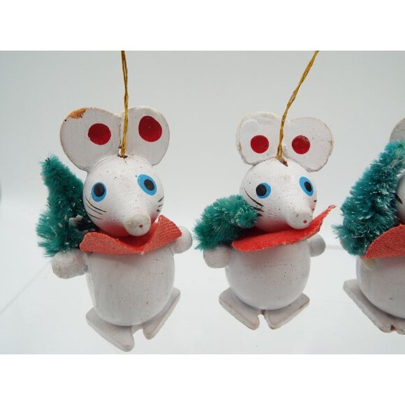 Vintage Kitsch Chippy Wood Mice Christmas Ornaments Set of 4 - Picture 4 of 6